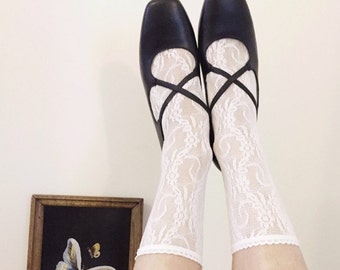 Vintage Aravon Elastic Criss Cross Black Heels