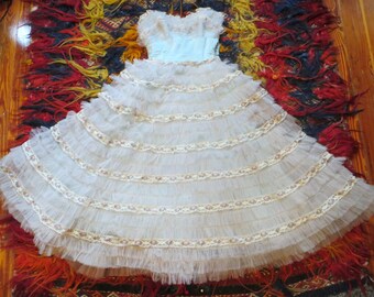 50s Ruffled Tulle Strapless Dress, Perfect for Prom