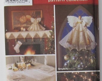 Mantel Scarf Christmas Stocking Angel Place Mat Tree Skirt Table Runner Tablecloth Holiday Crafts Sewing Pattern Simplicity 5890