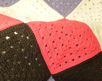 Lavender pink black white granny square crochet lap blanket toddler baby blanket lapghan throw