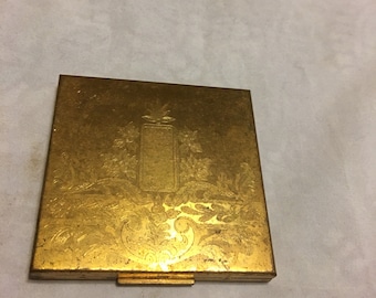 Elgin American vintage powder compact with powder door and mirror