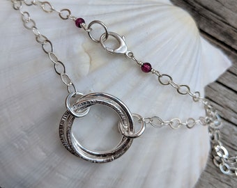 Silver nursing necklace, mama metal, gift for her, new mom gift, baby shower // Fine and sterling silver mobius necklace // ready to ship