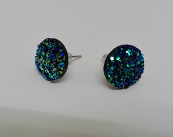 Earrings Stud - dome "druzy" blue iridescent 10mm
