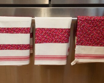 Dish Towels Set of 3, Handmade Tea Towels, Red Fabric with Purple Flowers