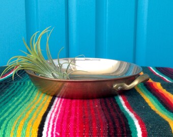 SALE-FREE SHIPPING-Vintage Copper Shallow Round Pan w/2 Brass Handles-Copper Sauté Pan-French Country-Farmhouse-Mid Century-Bohemian-Cottage