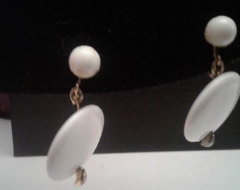 White Plastic Trifari Mod Clip-on Dangle Earrings