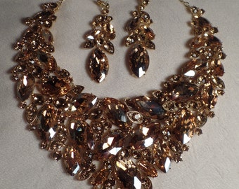 Amazing Set with Golden Topaz Colored Rhinestones!