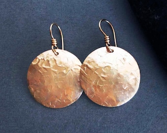 Hammered Gold Disc Earrings in 14k Gold Fill Greek Jewelry Artisan Handmade Modern Jewelry Round Dangle Earrings Textured Metal Jewelry