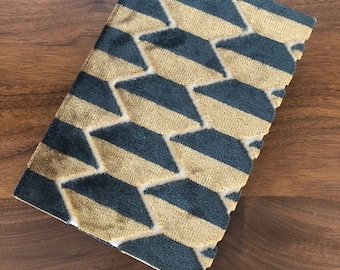 Trap Void Black/Gold Velvet Sketch Journal