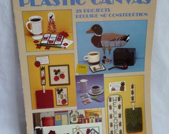 Easy Pieces in Plastic Canvas, Plastic Canvas Patterns, Leisure Arts, 28 Projects,Magnets,Switch Plate Covers,Sewing Pattern,Sewing Supplies