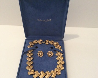 Vintage Napier Gold Toned Textured Choker and Matching Earrings