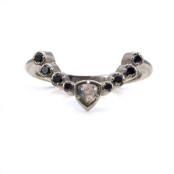Crown Pointed Wedding Band with Labradorite and Black Diamonds - Curved Nesting Ring