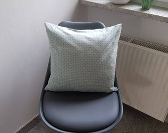 Pillow case in green and gold
