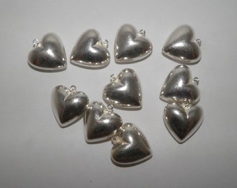 13 x 23 x 24mm, Large Silver color puff heart bead pendants, QTY 5