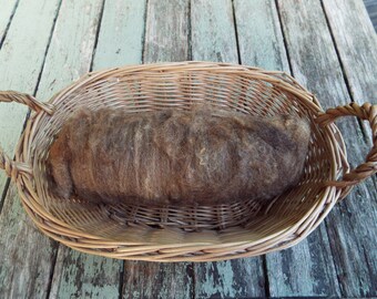 Shetland wool hand carded batt 50g