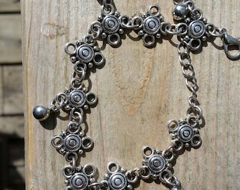 Bracelet with charms. For the Bohemian in you.