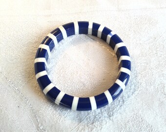 Striking Vintage Navy Blue and White Lucite Bangle, Sailor, Nautical Theme.