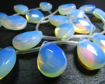 1 Pearl Opal briolette (Teardrop)