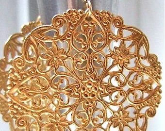Gold chandelier earrings with vintage filigree. Big gold earrings. GOLDEN