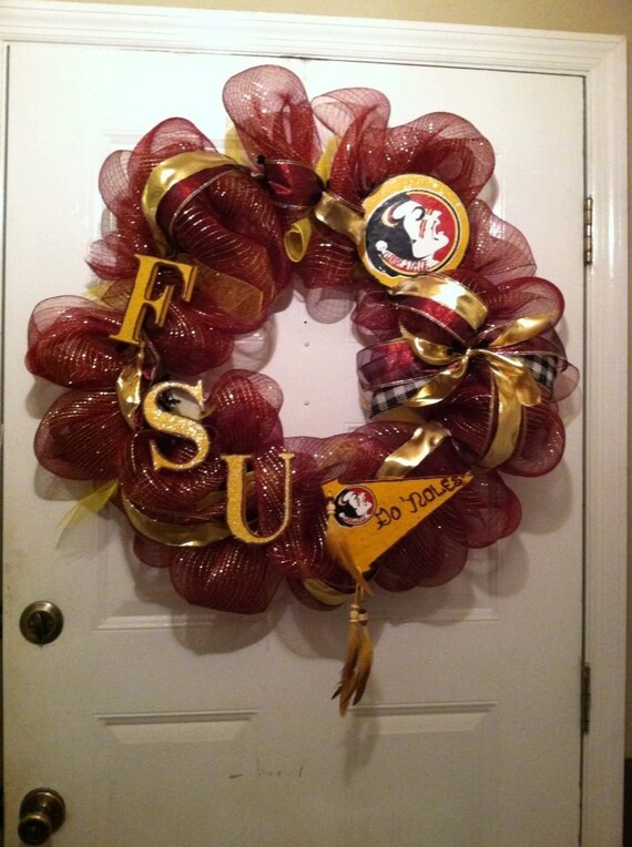 Seminoles Fsu wreath,Fsu Football wreath,Colligate wreaths,Noles wreath,Deco Mesh Noles wreath,Deco mesh FSU Wreath,FSU football wreath
