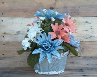 Farmhouse Fresh Pail
