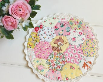 a most lovely hexie patchwork doily no. 2
