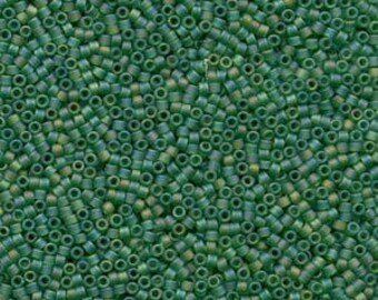 5g DB858 Miyuki Delica Bead Light Green AB