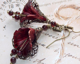 Lucite Flower Earrings, 'Cranberry Copper', Victorian Earrings, Boho Earrings, Drop Earrings, Handmade Earrings, Copper Red Earrings