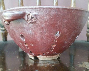 Medium Handmade Berry Bowl Colander In Rust Red