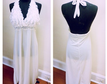 Vintage 1960s White Ruffled Lingerie/Nightie - S