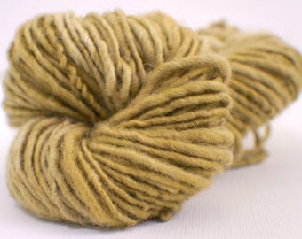 SALE: Bulky handspun yarn, Thick and Thin Yarn, Art Yarn, knitting supplies crochet supplies
