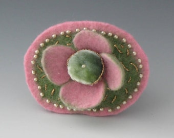 Felted Flower Brooch, Flower Pin, Brooch, Felted Pin, Flower Brooch, Pink Flower Pin