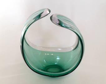 A 1950's/60's green organic form bowl