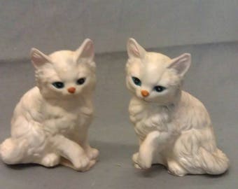Off White Beige Cats with Pink Ears Tan Nose and Blue Eyes Cat Figurines