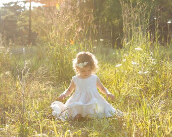Boho Flower Girl dress, Flower girl dresses, rustic flower girl, fairytale wedding, flower girl dress, wanderlust flower girl, bohemian