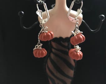 Dangle Thanksgiving earrings, Pumpkin earrings, Fall earrings, Thanksgiving jewelry, Thanksgiving accessories gifts for her-B001
