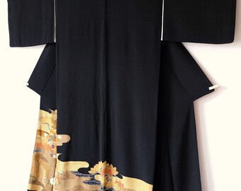 Japanese Vintage Tomesode Black Silk Kimono M258