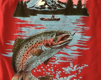 Vintage 1980's mens fishing tshirt. Size XL