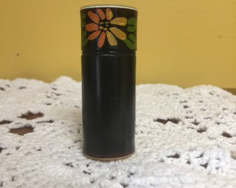 Vintage Sewing Needle Case