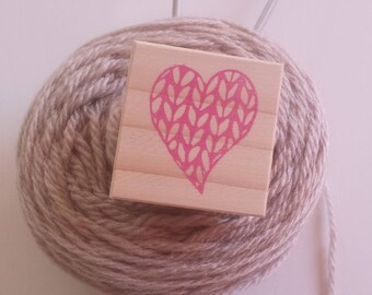 Hand-knitted heart engraved stamp / Knitted heart handcarved rubber stamp set