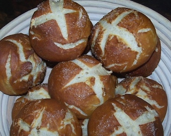 1 Bakers Dozen Original German Laugenbroetchen / Pretzel Rolls