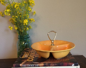 Vintage 1960 Lane & Co. candy/snack dish with handle