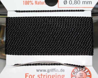 Griffin Black Silk Thread with needle