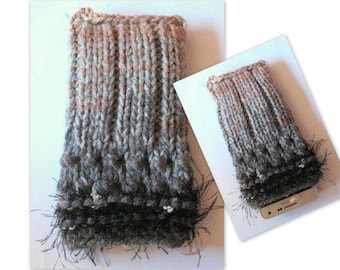 iPhone 6 case iPhone 6s case Rainbow Phone Sleeve Knit Phone Case Vegan Cell Phone Cozy Knitted Mobile Phone Sock iPhone 6 plus case iPhone