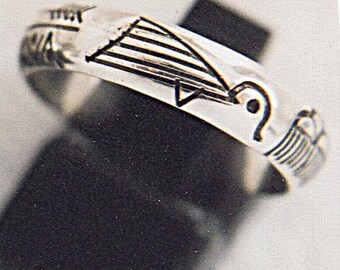 ring alliance engraved sterling silver 95%