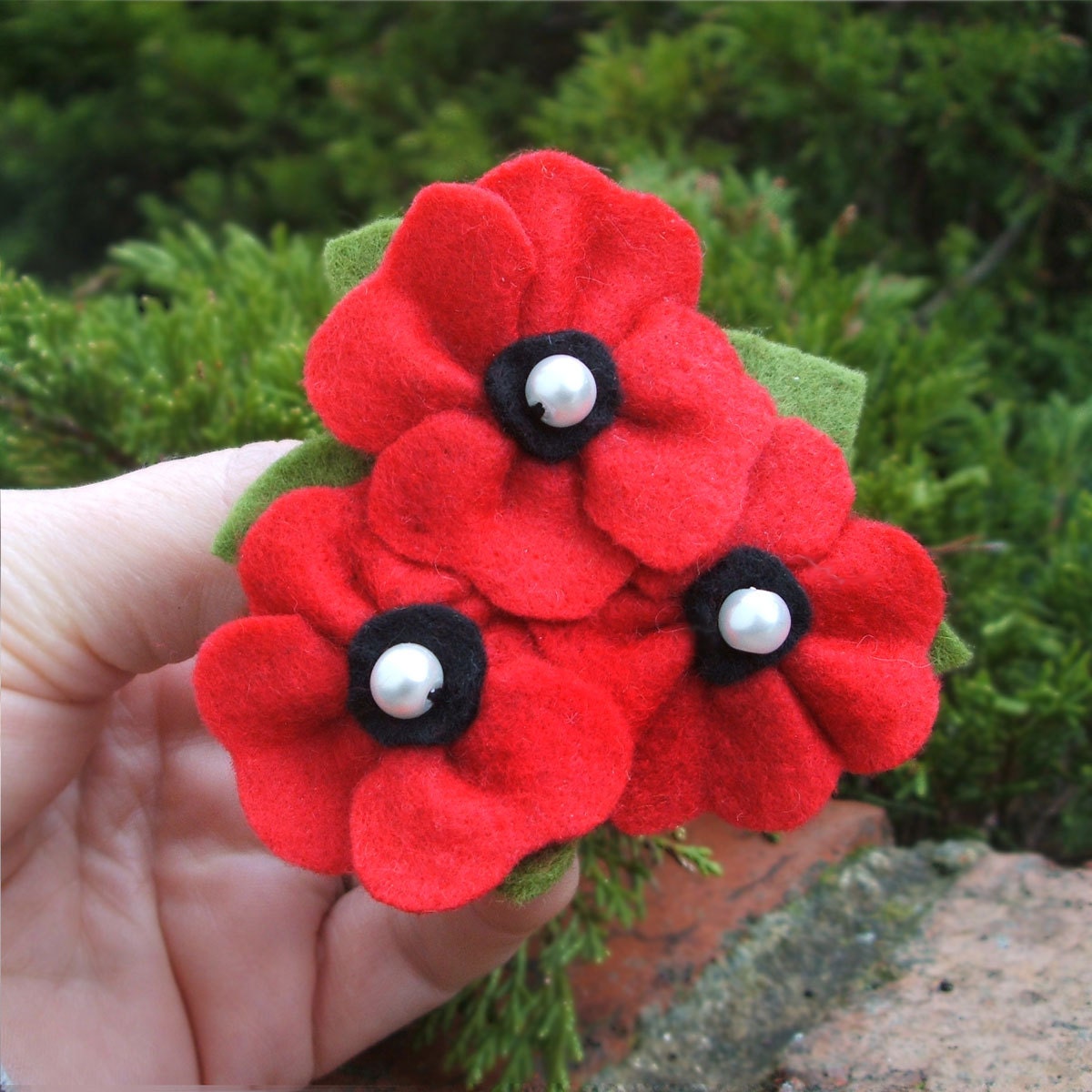 Red Poppy Brooch Three Poppies Felt Brooch Red Poppy Pin