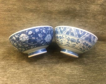 Cobalt Blue on White Porcelain Rice Soup Bowls, Blue and White Rice Soup Bowls, Japanese Porcelain, Floral Rice Bowls, Asian Design, Japan