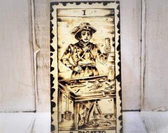 Le Bateleur, a tarot on wood with pyrography