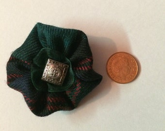 Handmade tartan brooch