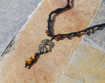 Crocheted Leaf Necklace